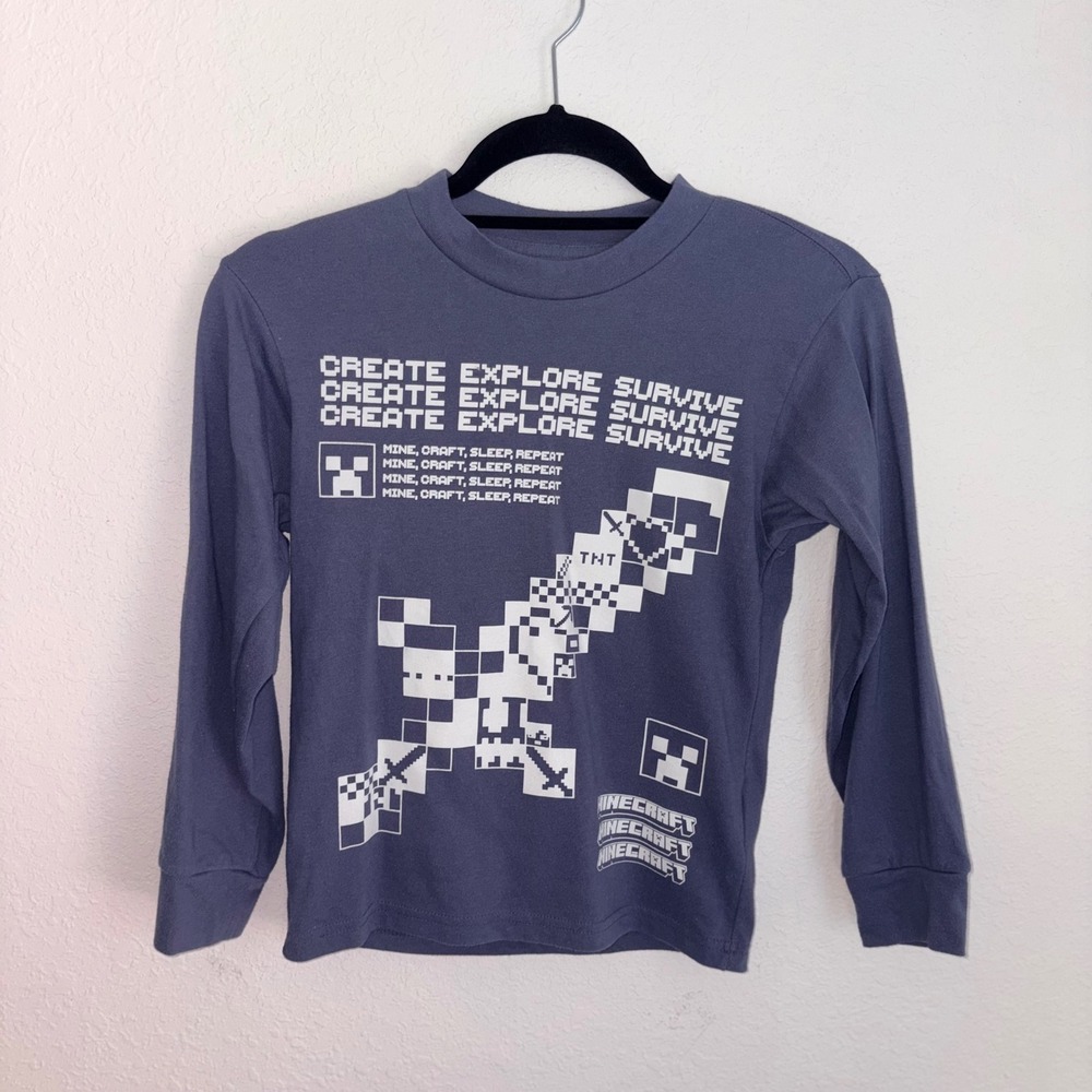 Abercrombie Kids Minecraft Shirt age 7/8 Blue Excellent Long Sleeve Graphic Tee